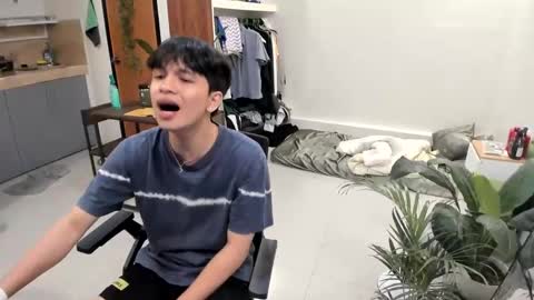 Green online show from January 13, 2:21 pm