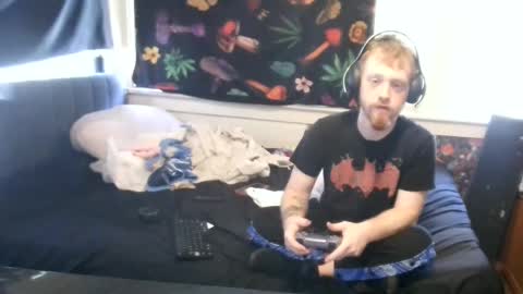 fuzzyfox online show from September 19, 5:02 pm