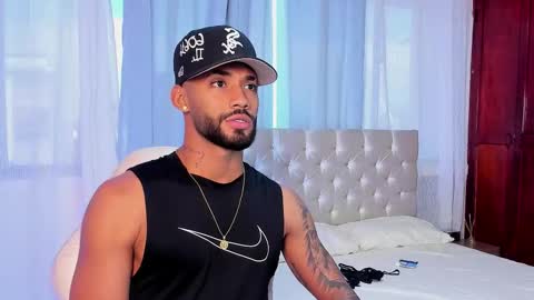 Theo Sky online show from September 15, 7:37 pm