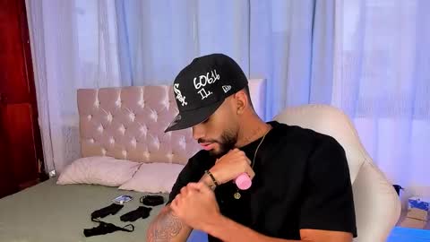 Theo Sky online show from September 12, 7:58 pm