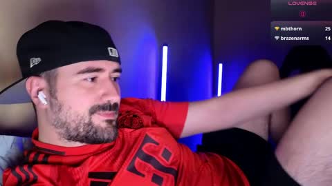 Theo Ravi online show from April 12, 3:53 am