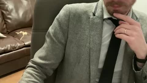 BuellerBueller online show from March 31, 1:18 am