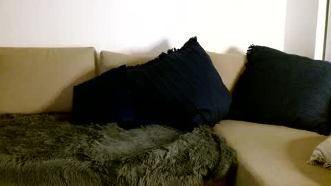 Yoshi online show from February 12, 12:58 am