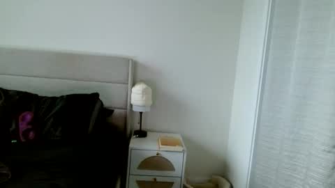 Yoshi online show from March 15, 8:26 pm