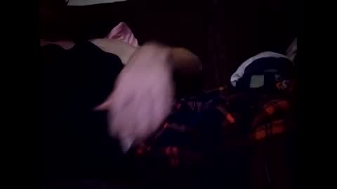 therizzler_1_of_1 online show from December 21, 10:50 am