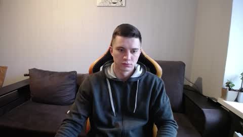 Nick   online show from November 11, 12:43 pm