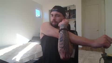 Snapshot of theufcfan_8181 chatting on September 21, 11:27 pm troy online show from September 21, 11:27 pm