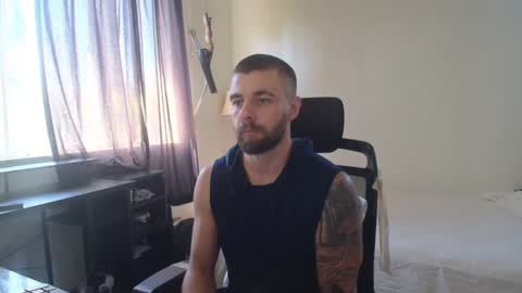 Snapshot of theufcfan_8181 chatting on October 8, 8:57 pm troy online show from October 8, 8:57 pm