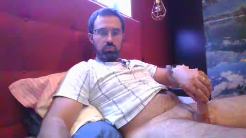 Snapshot of theviper1990 chatting on October 6, 10:14 pm Carlos1990 online show from October 6, 10:14 pm