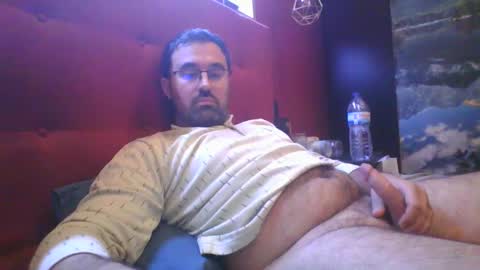 Snapshot of theviper1990 chatting on January 12, 1:21 am Carlos1990 online show from January 12, 1:21 am