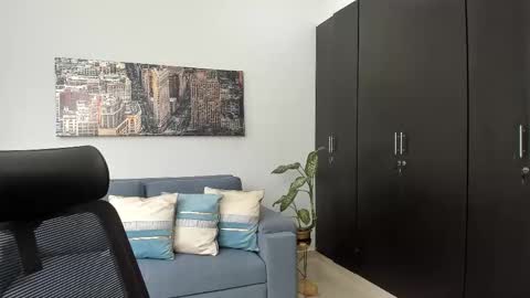 thiago_driussi online show from December 16, 12:23 pm