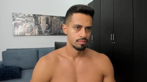 thiago_driussi online show from January 15, 11:58 am