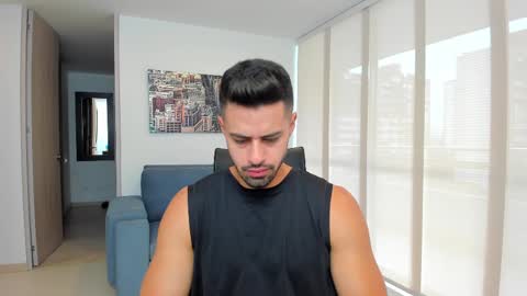 thiago_driussi online show from February 16, 1:05 pm