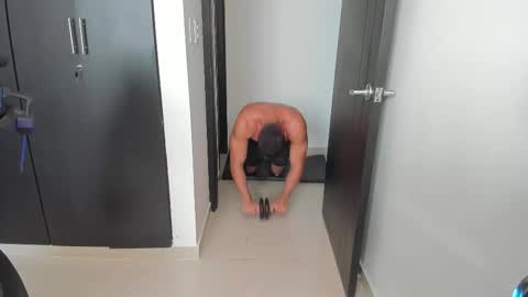 thiago_driussi online show from September 10, 1:54 pm