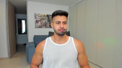 thiago_driussi online show from March 12, 12:42 am