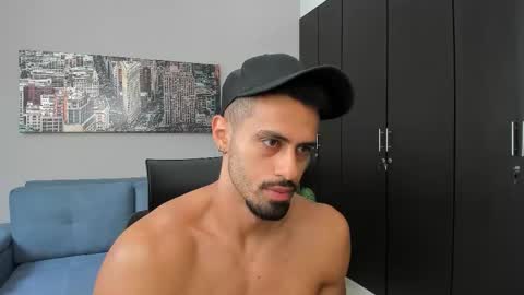 thiago_driussi online show from November 2, 2:54 pm