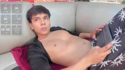 thiago online show from March 25, 12:53 pm