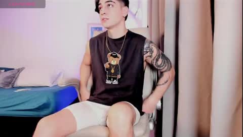 Thiago Winteer online show from April 2, 3:59 am