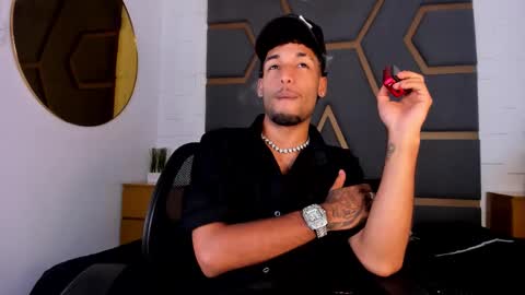 ThiagoFerreti online show from November 4, 9:38 pm