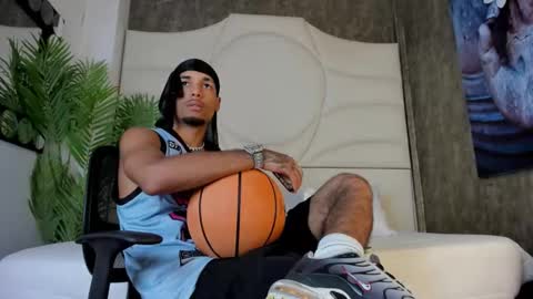 ThiagoFerreti online show from October 29, 7:39 pm