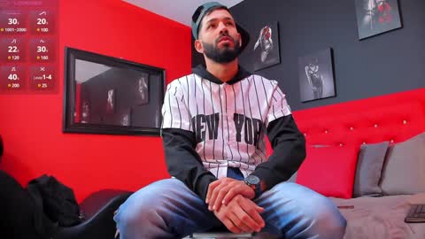 Thia Gomez online show from December 29, 12:23 pm