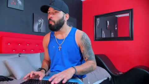 Thia Gomez online show from September 13, 12:28 pm