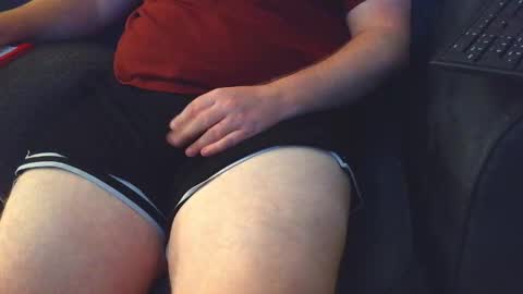 Snapshot of thighguy30 chatting on October 26, 1:18 am Demonhuntr online show from October 26, 1:18 am