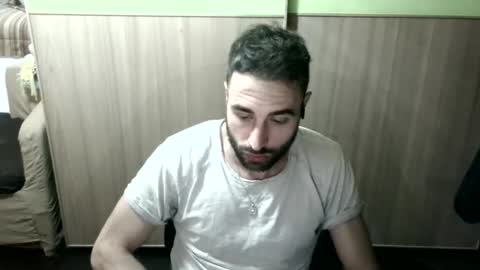 Thomas online show from January 13, 8:04 pm