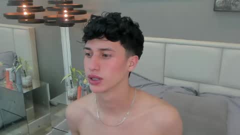 Thom online show from April 15, 12:05 pm