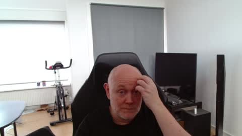thomas806035 online show from July 27, 11:28 am