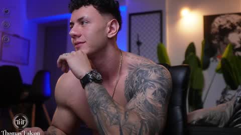 Thomas Falcon online show from January 26, 1:31 am