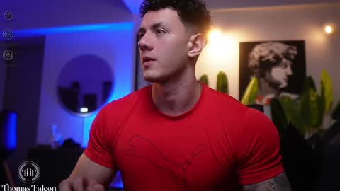 Thomas Falcon online show from February 8, 1:43 am