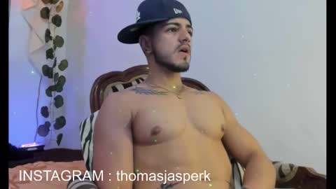 Thomas online show from November 3, 8:43 pm