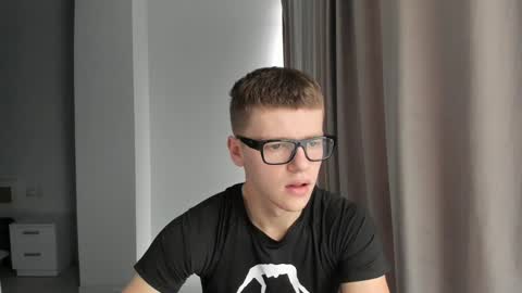 Tomas online show from December 2, 10:38 am