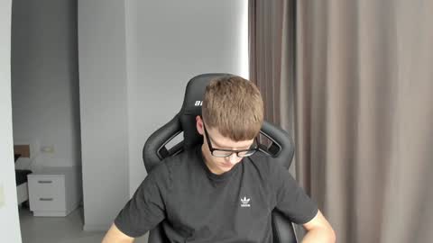 Tomas online show from January 30, 12:16 pm