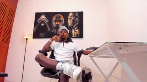 Thomas online show from January 12, 3:39 am