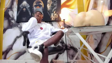 Thomas online show from March 8, 3:48 am