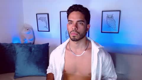 Snapshot of thomas_spellman chatting on September 17, 12:44 am thomas_spellman online show from September 17, 12:44 am
