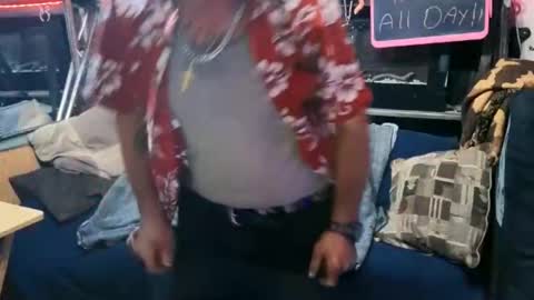 bw ky cock online show from June 4, 8:42 am