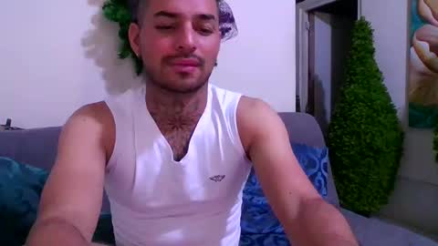 thomas  smith online show from December 11, 7:10 pm