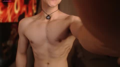 Thom Klein online show from February 23, 7:48 pm