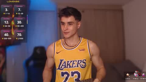 Thom Klein online show from January 16, 7:27 pm