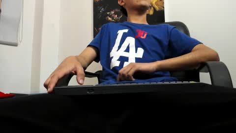  thommy comp online show from February 23, 3:39 am