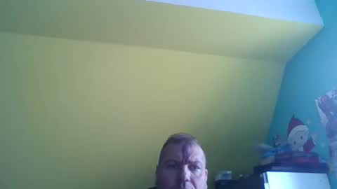 Snapshot of thomsen1478 chatting on September 17, 12:39 pm thomsen1478 online show from September 17, 12:39 pm