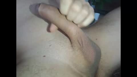 Snapshot of thomsonv2 chatting on January 6, 9:52 am thomsonv2 online show from January 6, 9:52 am