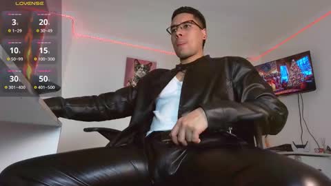 thonydupont online show from December 22, 11:35 pm