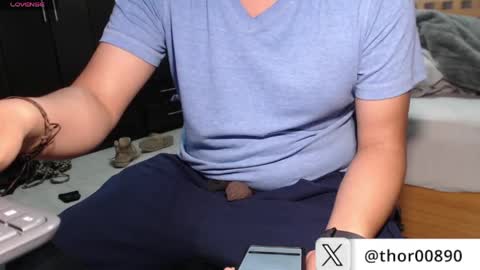 thor0200 online show from April 3, 4:31 am