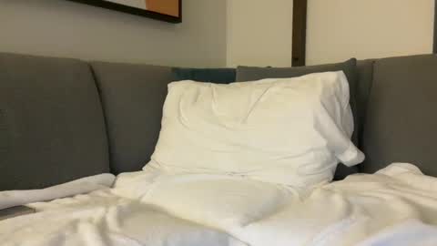 austin xzandros online show from December 9, 10:00 am