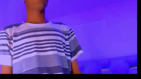 tiago_xxx_ online show from October 24, 12:56 am