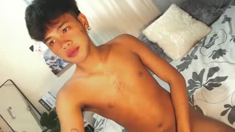 Sam online show from January 29, 4:05 am